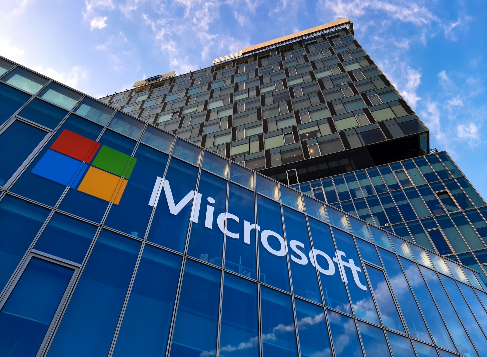 Microsoft Accused of Concealing True Carbon Emissions