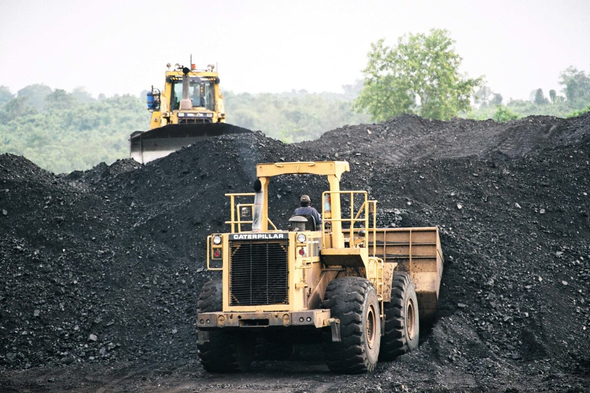 A coal mine in Indonesia’s East Kalimantan province. The Southeast Asian nation is the world’s largest coal exporter. Image courtesy of ILO via Flickr (CC BY-NC-ND 2.0).