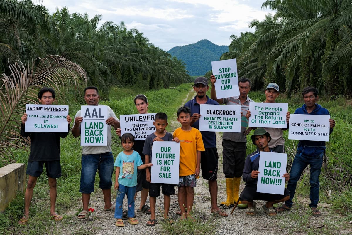 Members of the East Petasia Farmers Union on their land which is claimed by PT Agro Nusa Abadi (ANA), a subsidiary of AAL which doesn’t have a HGU permit, in North Morowali, Central Sulawesi, Indonesia, in March 2024. Image courtesy of Friends of the Earth.