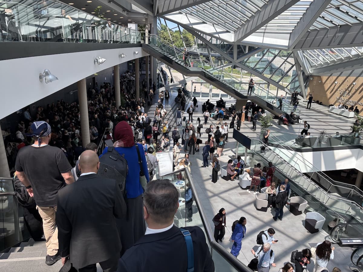 Participants wait to enter the “just transition” negotiation room at the June UN climate meetings in Bonn, Germany (Image: Yao Zhe)