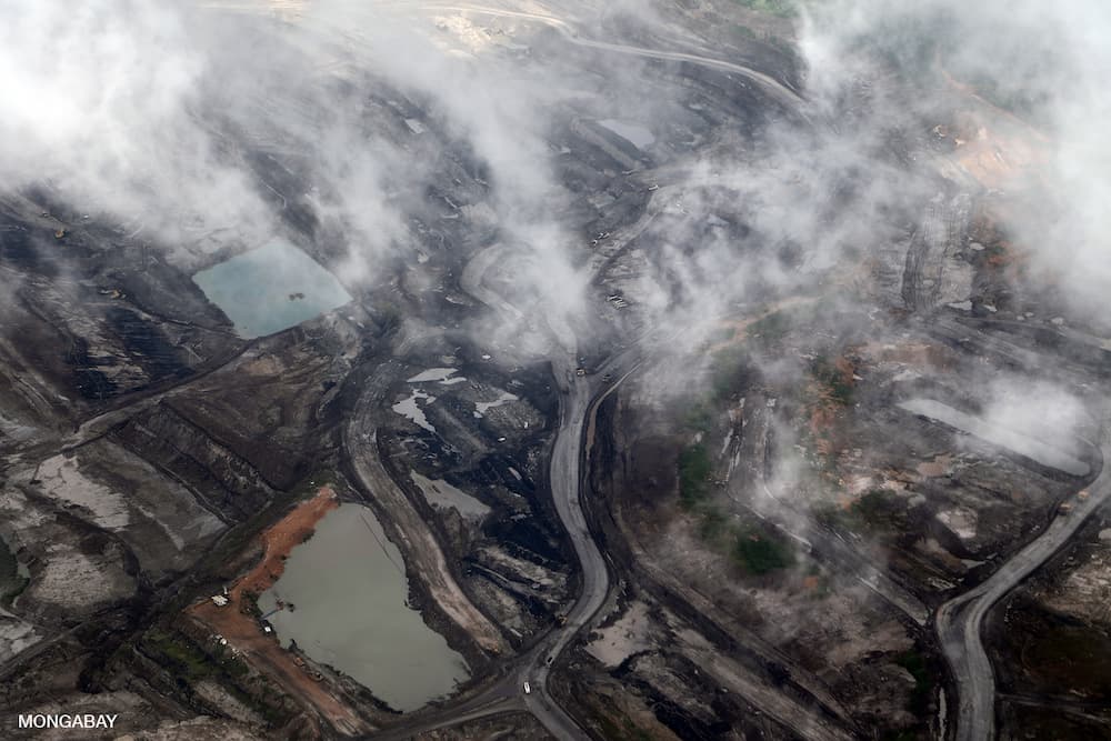 Aerial view of coal mining in East Kalimantan, Indonesian Borneo. Image by Rhett A. Butler/Mongabay.