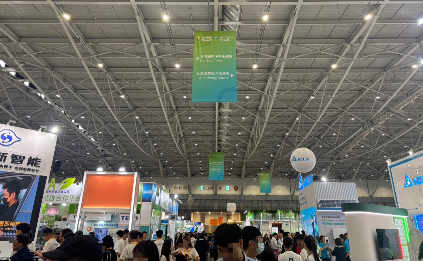 2025年台灣智慧能源週29至31日在南港展覽館開幕,(攝影:莊閔茜)