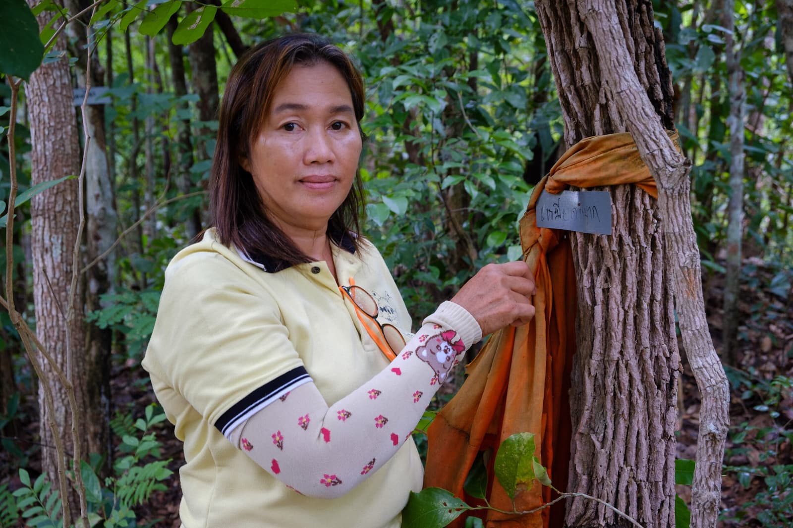 Rachaprapa Kamphud leads the Ban Pong community forest and fire management group. Image by Carolyn Cowan/Mongabay.