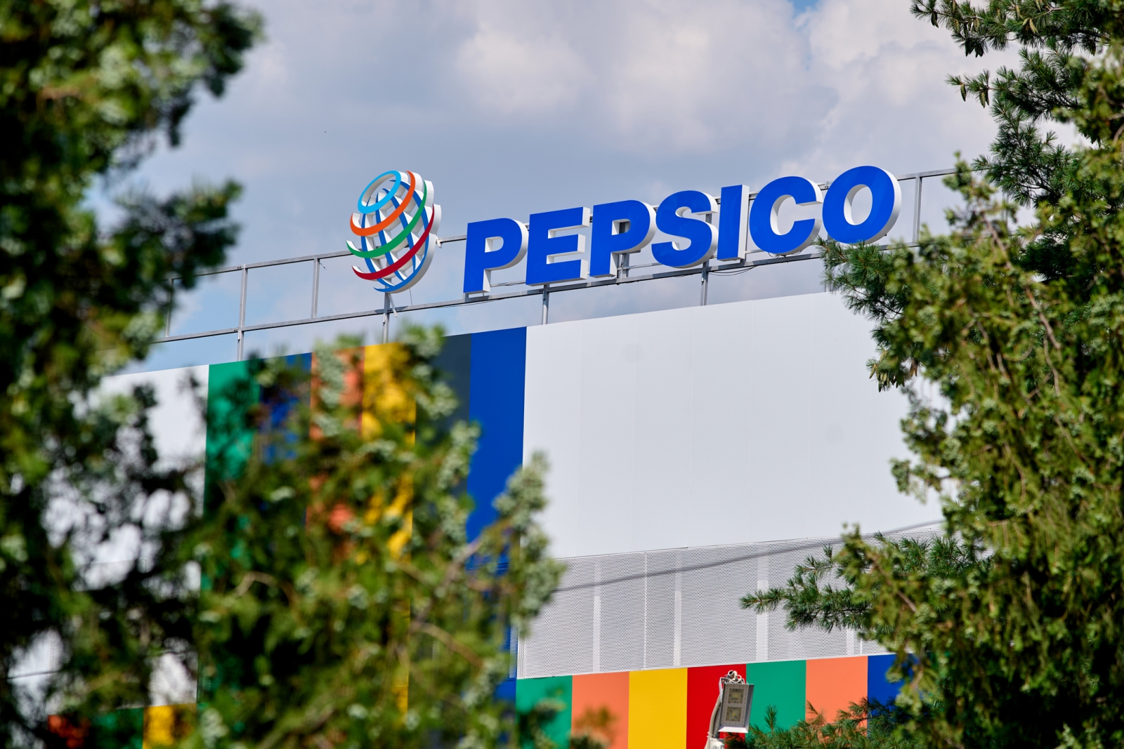 PepsiCo has committed to investing an additional $400 million in Vietnam to build two new plants powered by renewable energy.