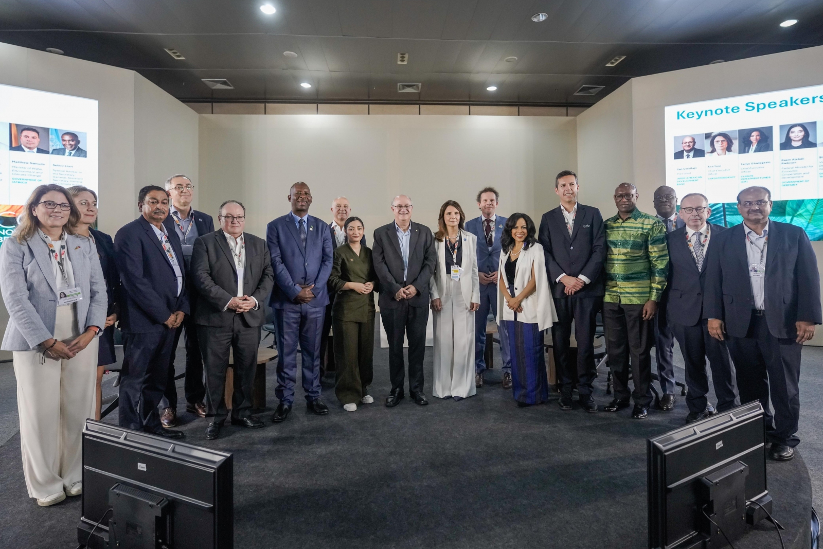 如何籌組氣候資金？多邊開發銀行宣布加速氣候適應措施。（圖片來源：COP30）