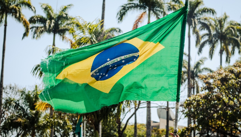 巴西宣布设立碳市场 挨批「画大饼」