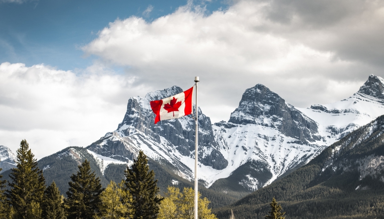 加拿大推出全国碳市场 遭批「反倒让企业受惠」