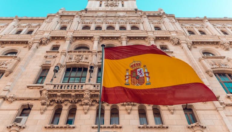 Spain calls on EU to provide financial guarantees for long-term PPA