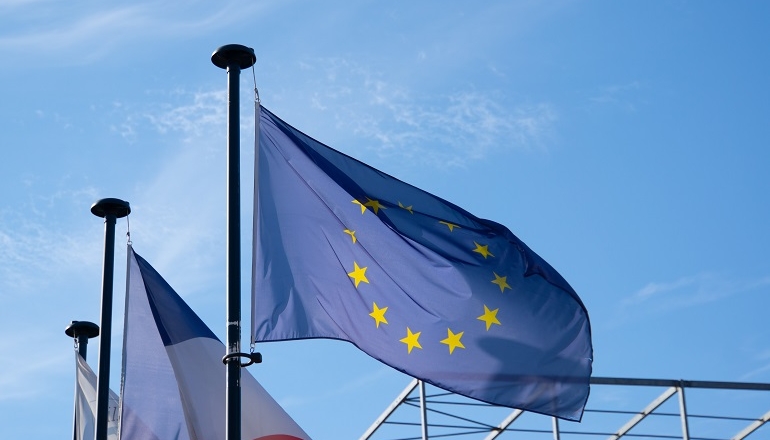 EC selects first three cross-border renewables projects