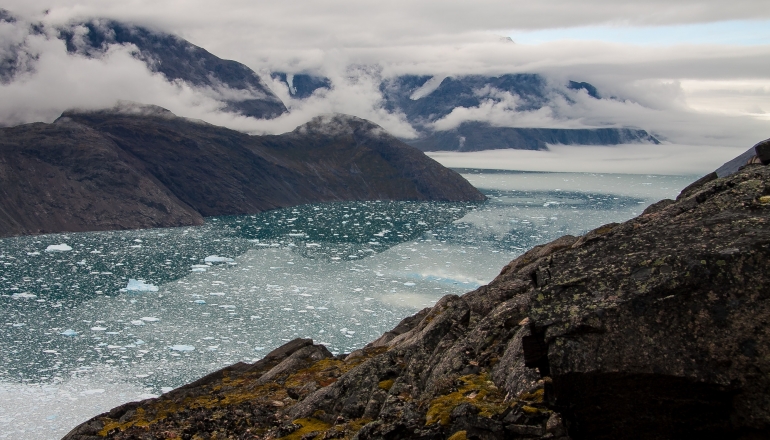 研究發現格陵蘭岩粉可大量捕集CO2