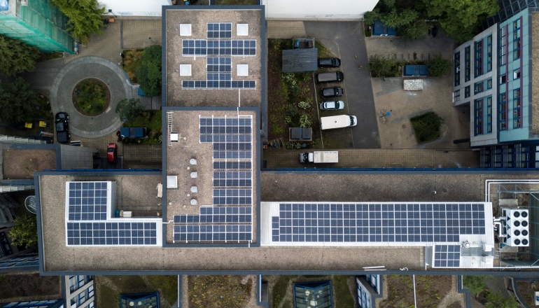 Ho Chi Minh City installs solar power on office rooftop in September