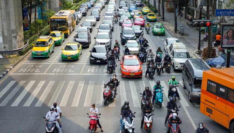 泰國車市綠色轉型 政府獎勵補助推升電動車普及率