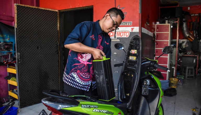 Indonesia’s EV ambitions highlight urgent battery recycling challenges