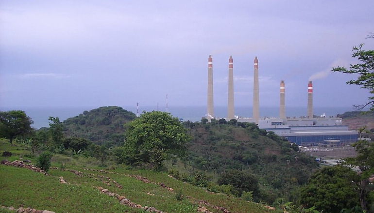 Indonesia, U.S. weaken climate goals, jeopardizing early coal phase-out