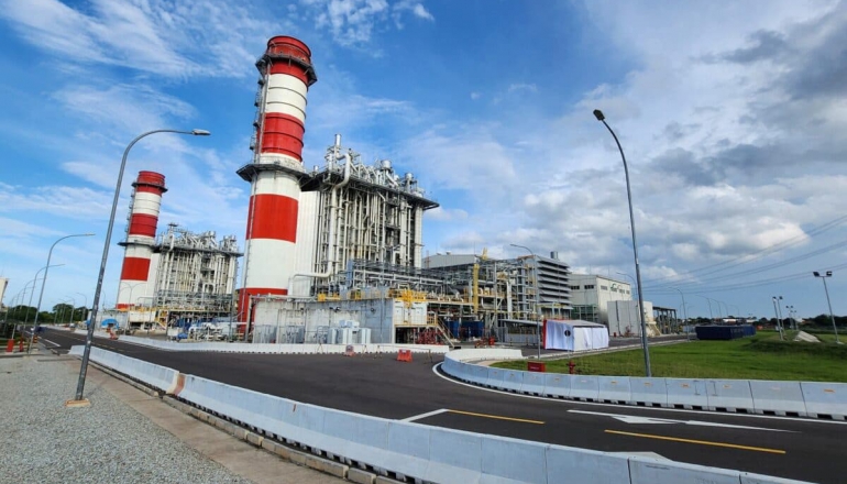 Indonesia’s gas bet poses risks for economy, health and climate