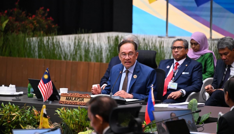 ASEAN Summit opens with focus on tariffs, expansion, and regional power grid