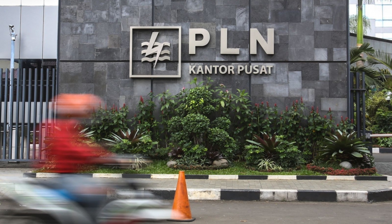 Indonesia’s 10 GW renewables goal at risk as PLN faces criticism over slow progress