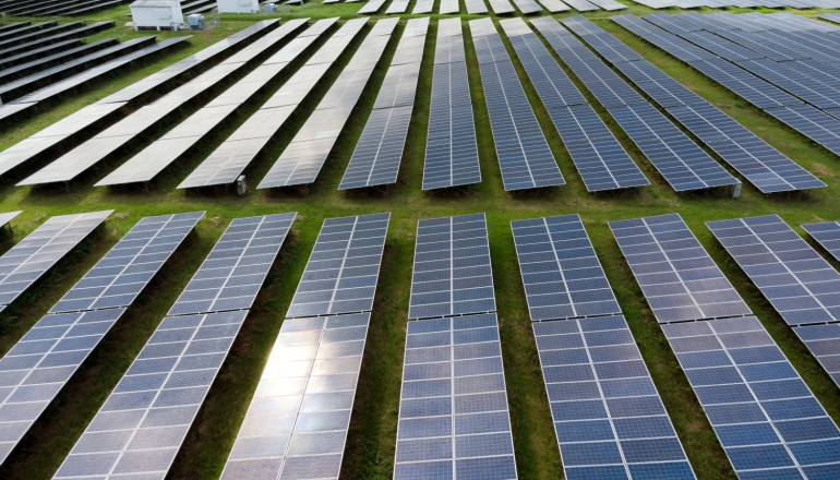 圖解電子六哥永續報告綠電使用率：鴻海、緯創占比破6成，英業達成長逾1倍