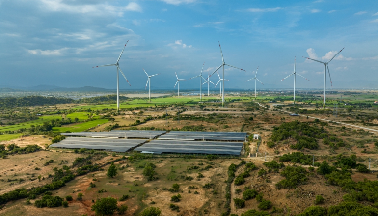 Vietnam liberalizes direct purchase of green electricity by enterprises