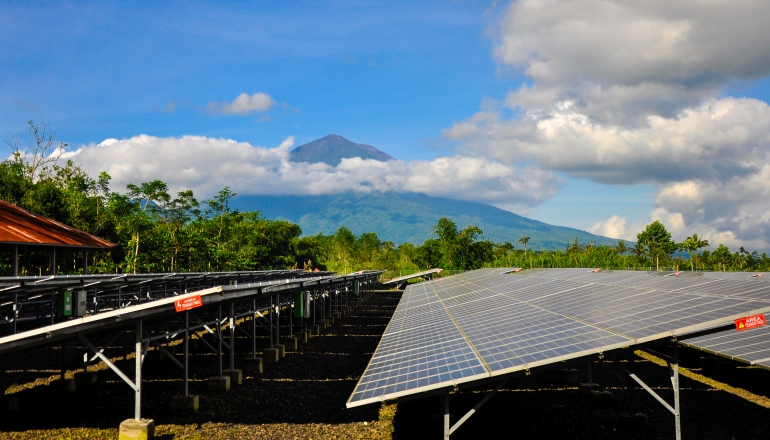 Indonesia to include power wheeling mechanism in renewable energy bill