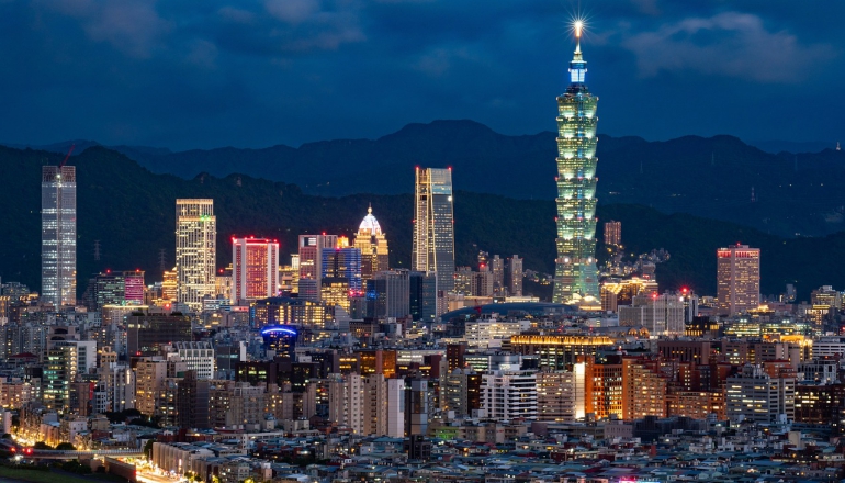 賴清德執政週年!非核家園推升再生能源需求,為何專家說別靠便宜進口電力?【分析】